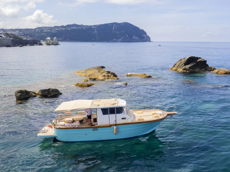 Noleggio barche Forio economico 12