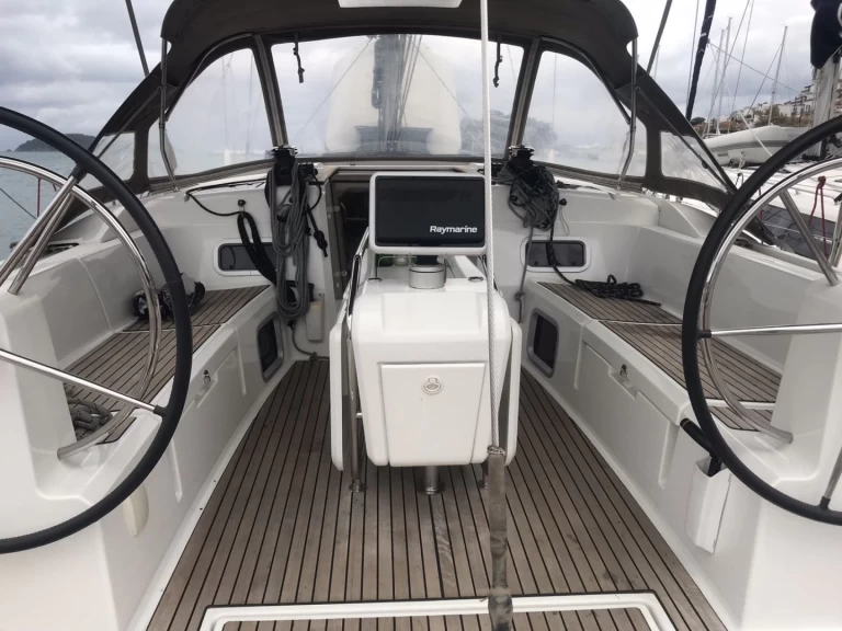 Jeanneau Sun Odyssey 469 da affittare a  Deme of Volos