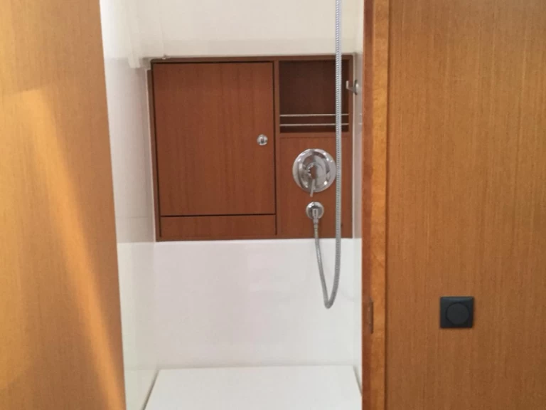 Bavaria Cruiser 50 da affittare a  Rodi (Citta)