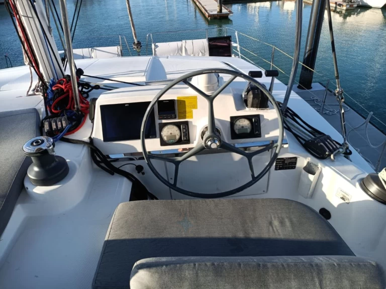 Noleggio Catamarano con o senza skipper Bali a La Paz