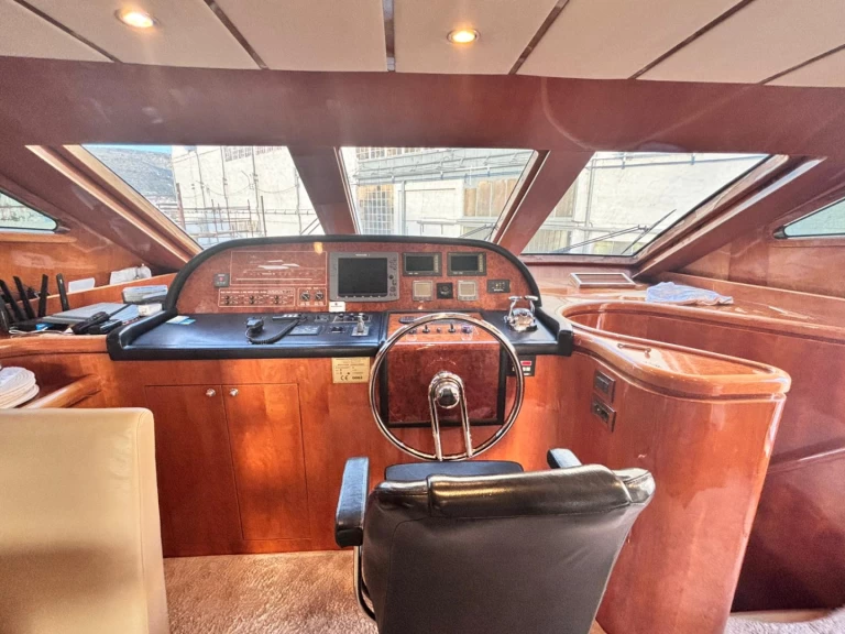 Noleggio barche Monte Fino Premier Cru a Castelli su Samboat