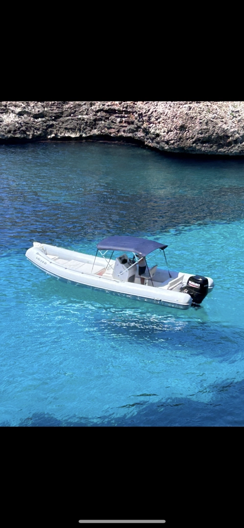 Noleggio Gommone COSRARICA con patente nautica