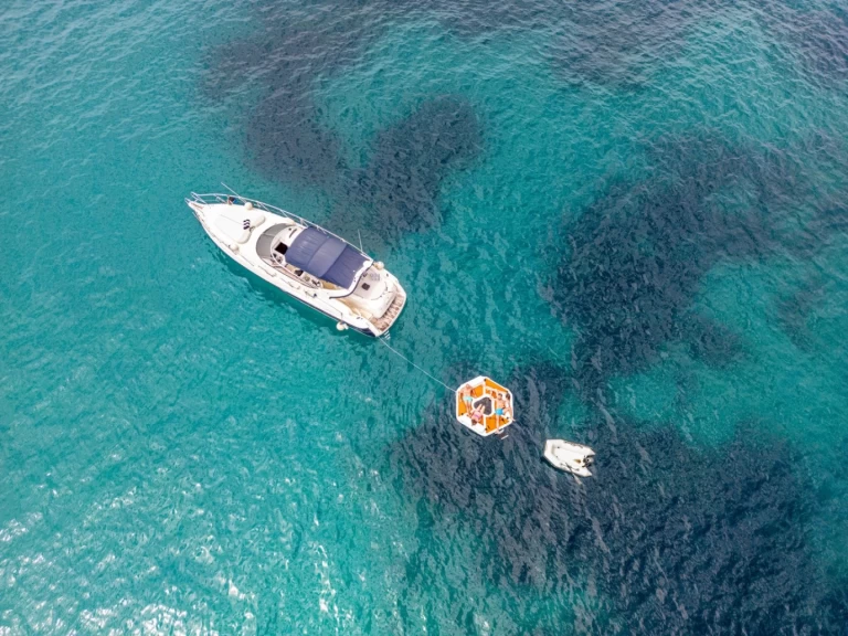 Noleggiare una Cranchi Endurance 39 a Miami