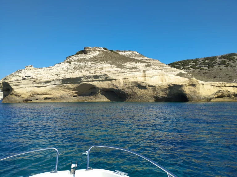 Noleggiare una Jeanneau Cap Camarat 6.5 CC Serie 3 a Porto-Vecchio