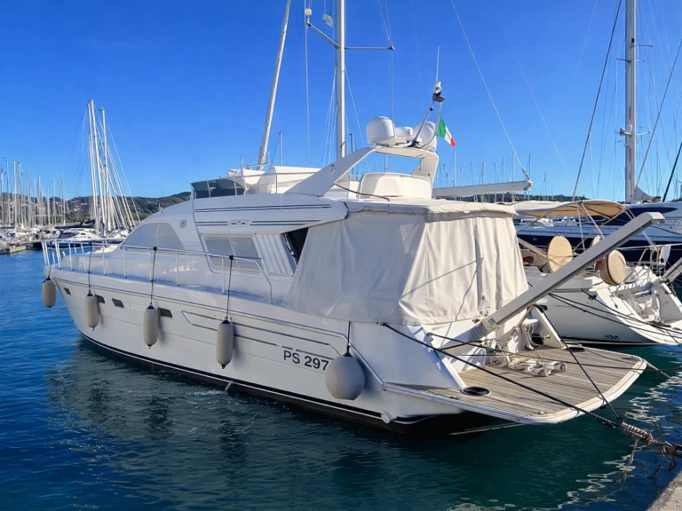 Noleggio barche Raffaelli STORM S a Porto Riva di Traiano su Samboat