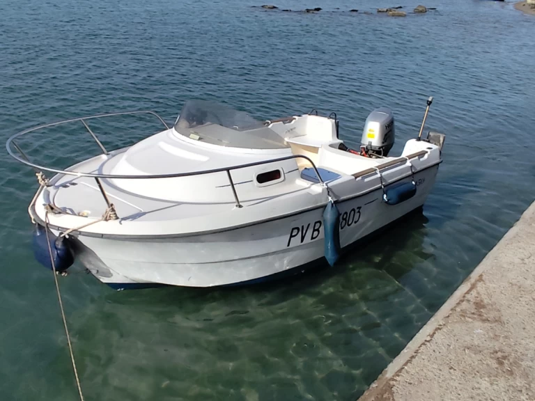 Noleggio a Francia – Bénéteau Antares 450 su SamBoat