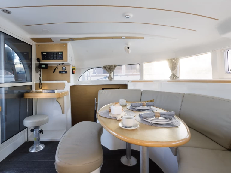 Noleggio Catamarano con o senza skipper Lagoon a Rodi (Citta)