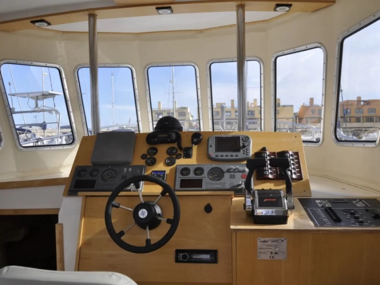 Noleggio barche Ribera 980 a Marina de Portimão su Samboat