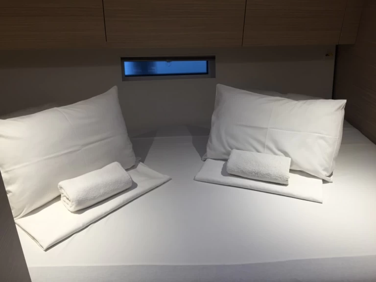 Noleggio Barca a vela D&D Yacht con patente nautica