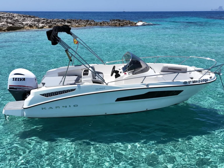 Noleggio a Sant Antoni de Portmany – Karnic SL601 New! su SamBoat