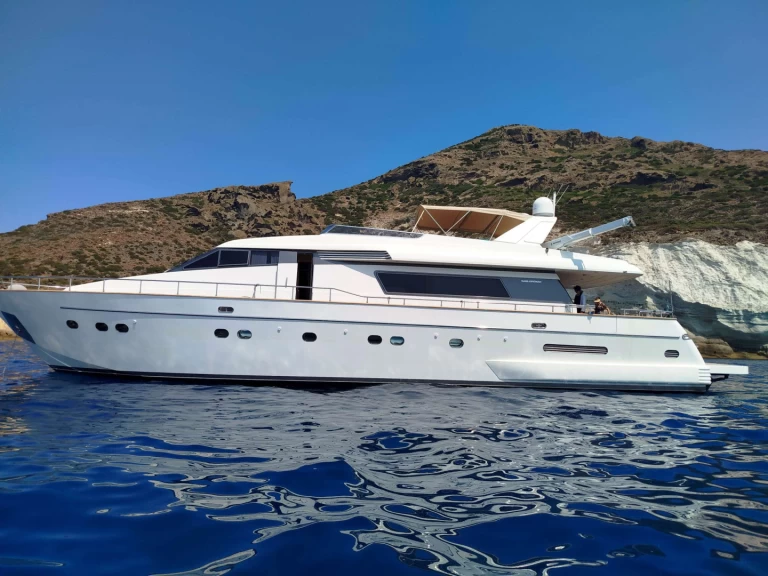 Noleggiare una San Lorenzo MAMMA'S a Il Pireo