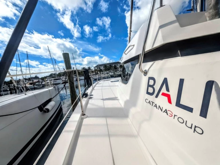 Catamarano a noleggio a Nassau al miglior prezzo