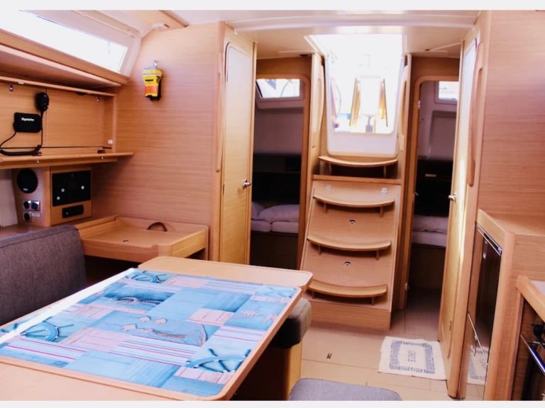 Noleggio barche Dufour Dufour 390 a Lefkáda su Samboat