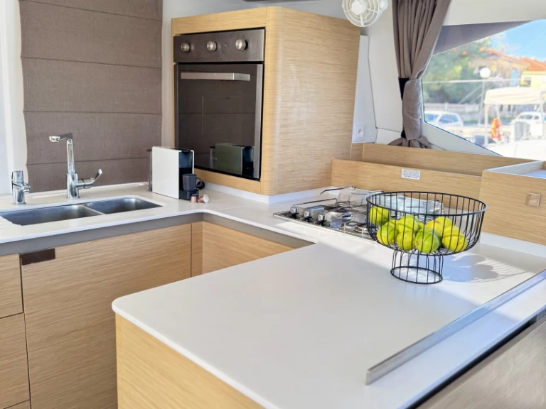 Catamarano a noleggio a Préveza al miglior prezzo