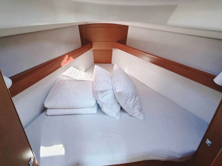 Noleggio a Punat – Bavaria Cruiser 34 su SamBoat