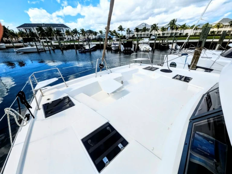 Noleggio barche Nassau economico Bali Catspace Voile