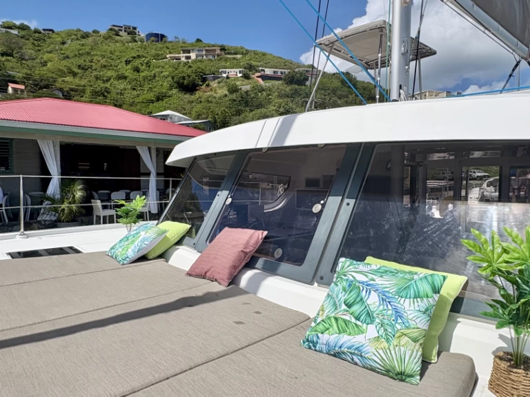 Noleggio Catamarano con o senza skipper Bali a Parham Town