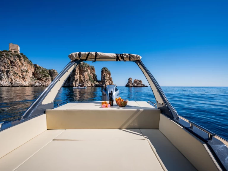 Noleggio Gommone con o senza skipper Altamarea a Castellammare del Golfo