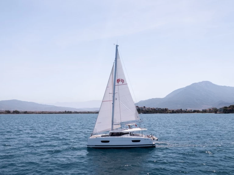 Noleggiare una Fountaine Pajot Isla 40 a Fethiye