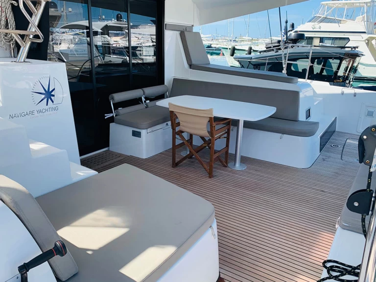 Noleggio Catamarano con o senza skipper Lagoon a Álimos