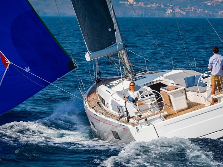 Noleggio barche Bénéteau Oceanis 46.1 a Álimos su Samboat