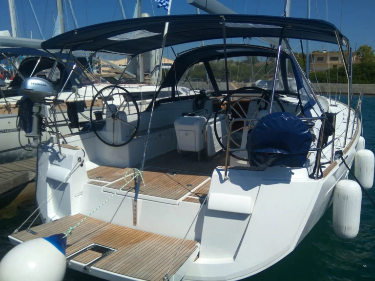 Noleggio a Álimos – Jeanneau Sun Odyssey 519 su SamBoat