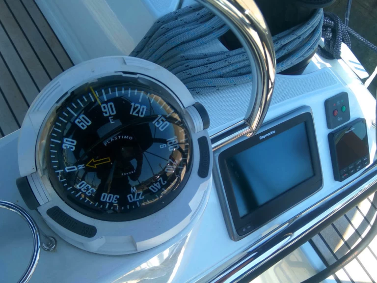 Noleggio barche Álimos economico Sun Odyssey 519