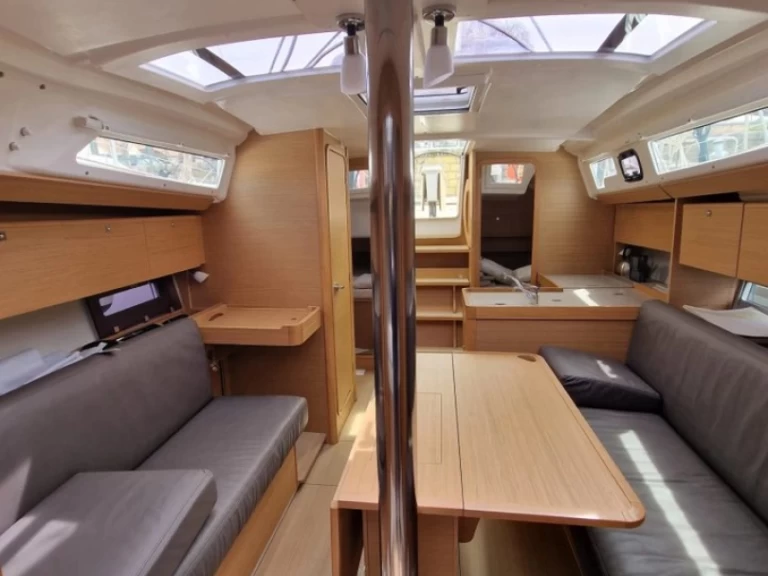 Noleggio barche Cagliari economico Dufour 360 Grand Large