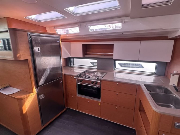 Noleggiare una Dufour Dufour 48 a Procida