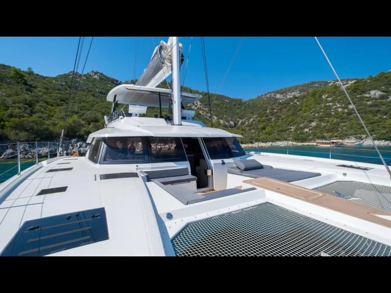 Noleggiare una Fountaine Pajot Fountaine Pajot Alegria 67 - 5 + 2 cab. a Bodrum