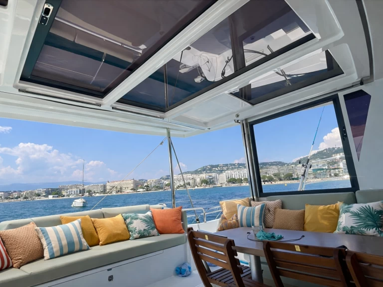 Noleggio Catamarano Bali con patente nautica