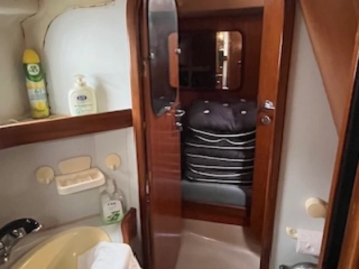 Noleggio Barca a vela Bénéteau con patente nautica