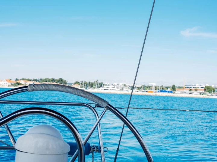 Barca a vela a noleggio a Muggia Vecchia al miglior prezzo