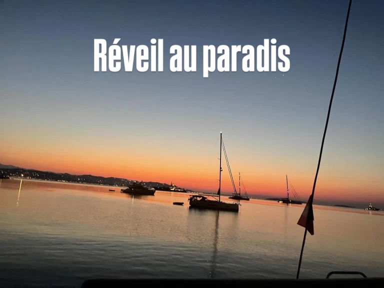 Noleggio Barca a motore con o senza skipper Jeanneau a Cannes