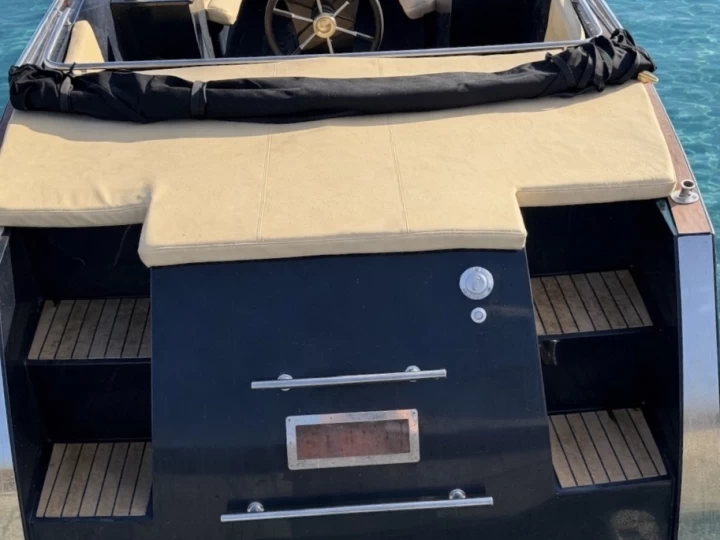 Noleggio barche Maxima 730 a Port de Blanes su Samboat