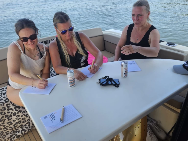 Noleggio Barca a motore Quicksilver con patente nautica