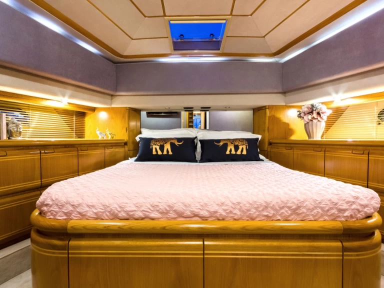 Noleggio a Mykonos (Citta) – Ferretti Ferretti 80 su SamBoat