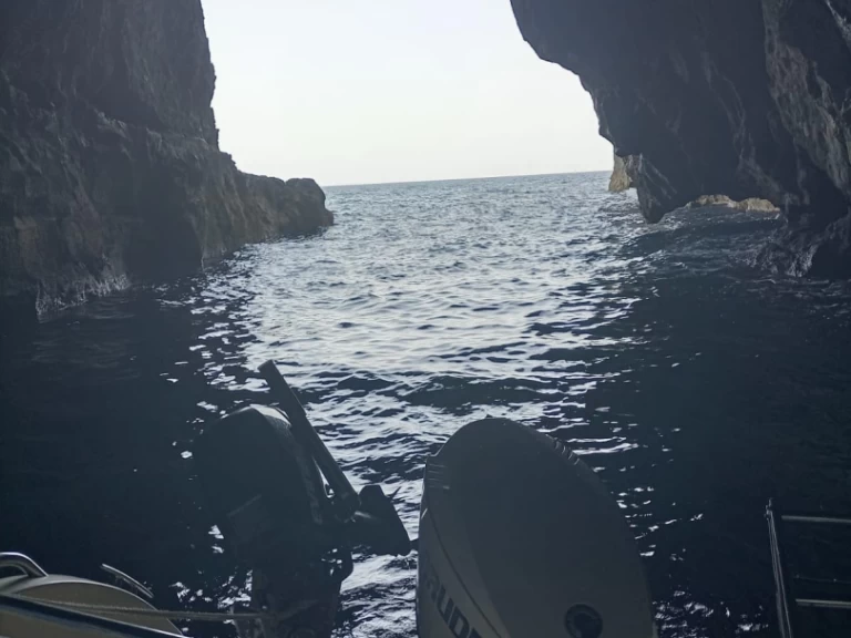 Barca a motore a noleggio a Siracusa al miglior prezzo