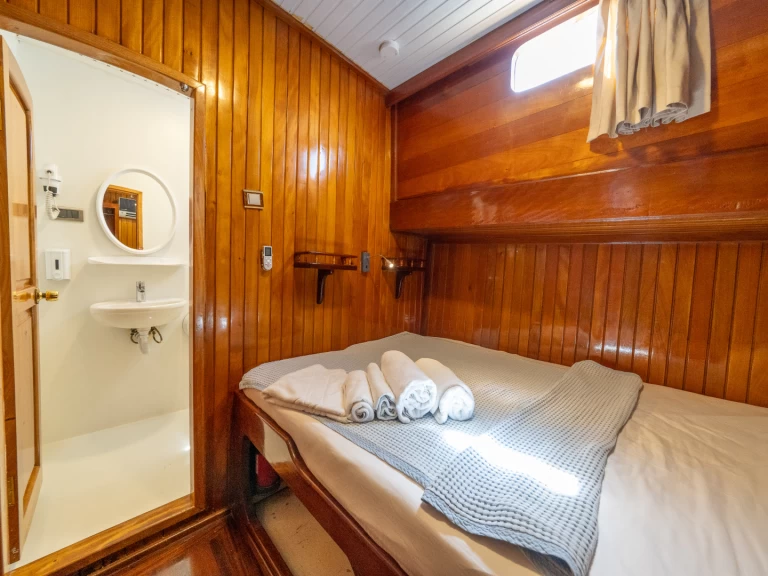 Noleggiare una  Gulet a Corfù