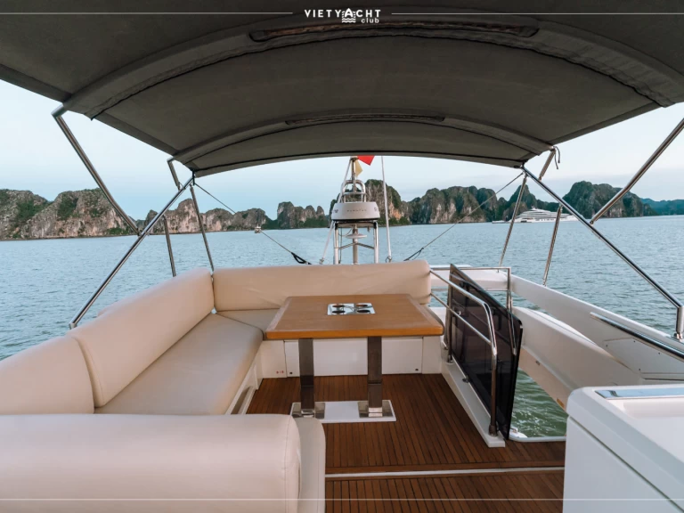 Noleggio barche Prestige Prestige 520 Fly a Hạ Long su Samboat