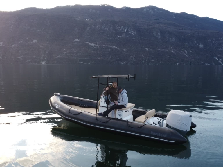 Noleggio barche Bombard Sunrider 650 Neo Edition a Aix-les-Bains su Samboat