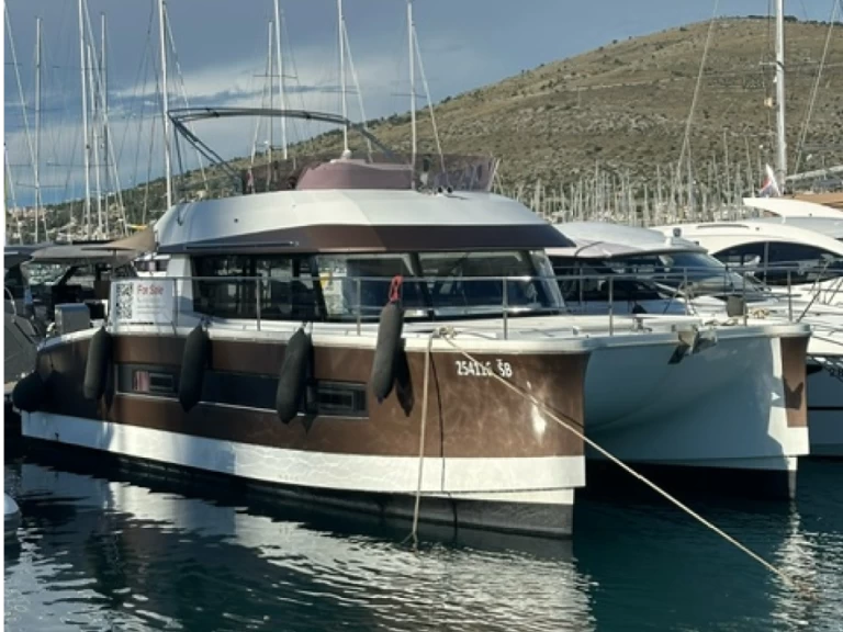 Noleggio barche Fountaine Pajot Fountaine Pajot MY 37 a Lisbona su Samboat