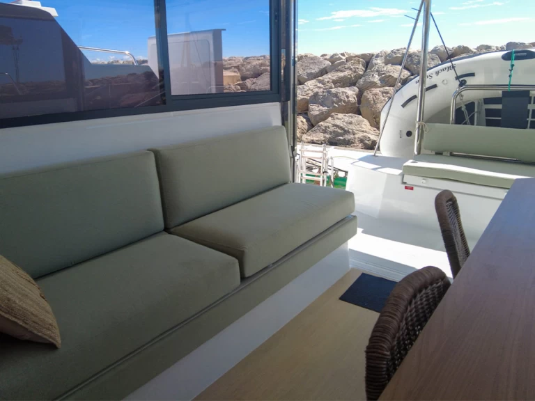 Catamarano a noleggio a Hyères al miglior prezzo