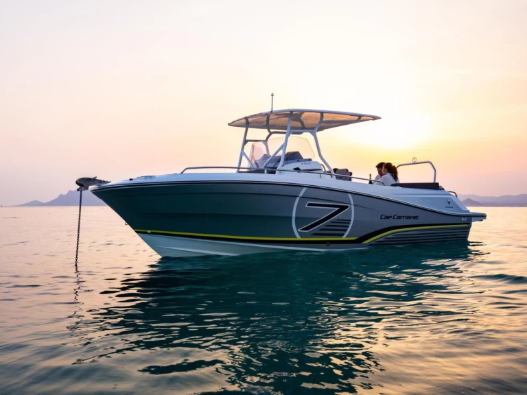 Noleggio Barca a motore a La Spezia – Jeanneau Cap Camarat 7.5 CC