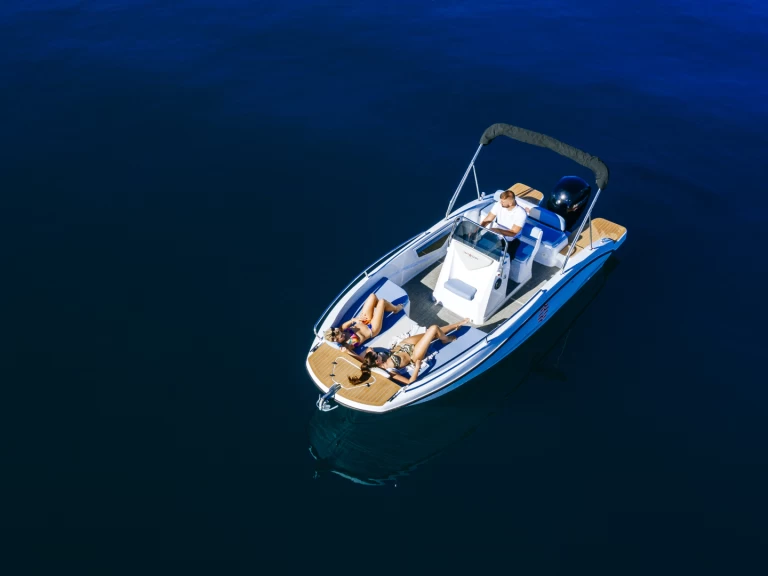 Noleggio barche Oktogon 21 a Zara su Samboat