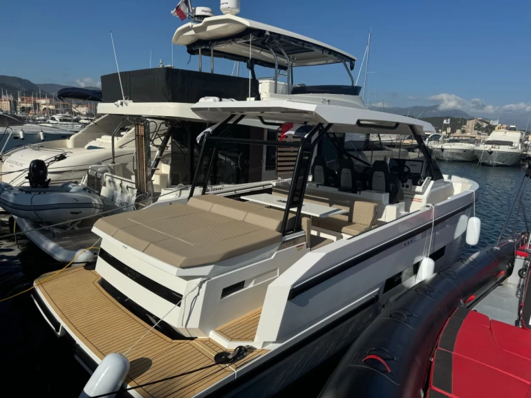 DE ANTONIO Yachts D33 CRUISER da affittare a  Ajaccio