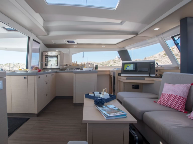 Noleggio Catamarano a Ajaccio – Fountaine Pajot Astrea 42