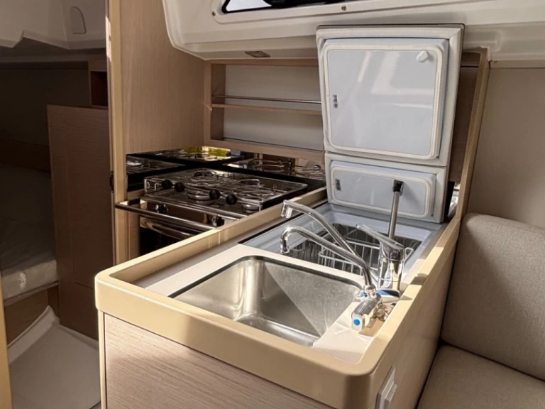 Noleggio Barca a vela a Ajaccio – Bénéteau Oceanis 30.1