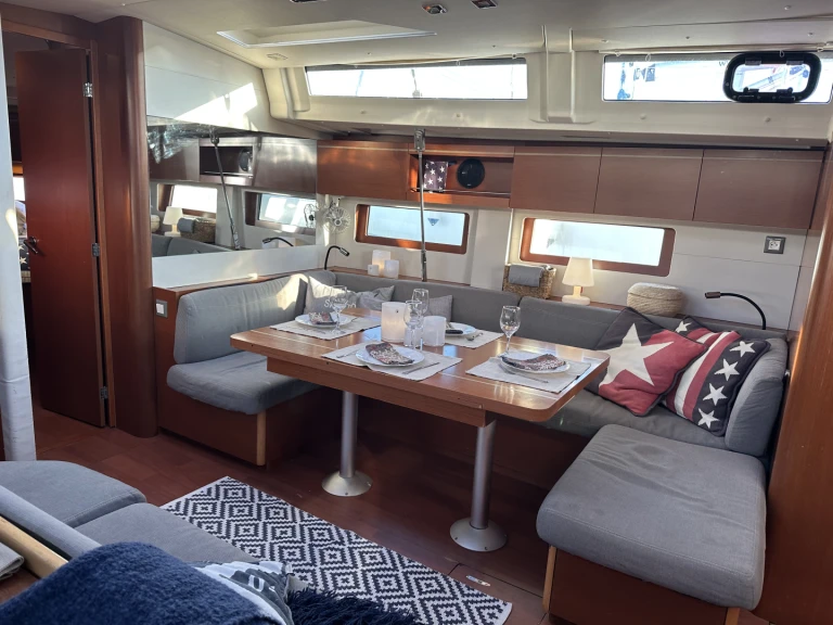 Noleggio Barca a vela a Seget Donji – Bénéteau Oceanis 51.1