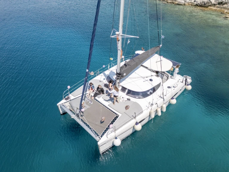 Noleggiare una Fountaine Pajot Lavezzi 40 a Sithonia